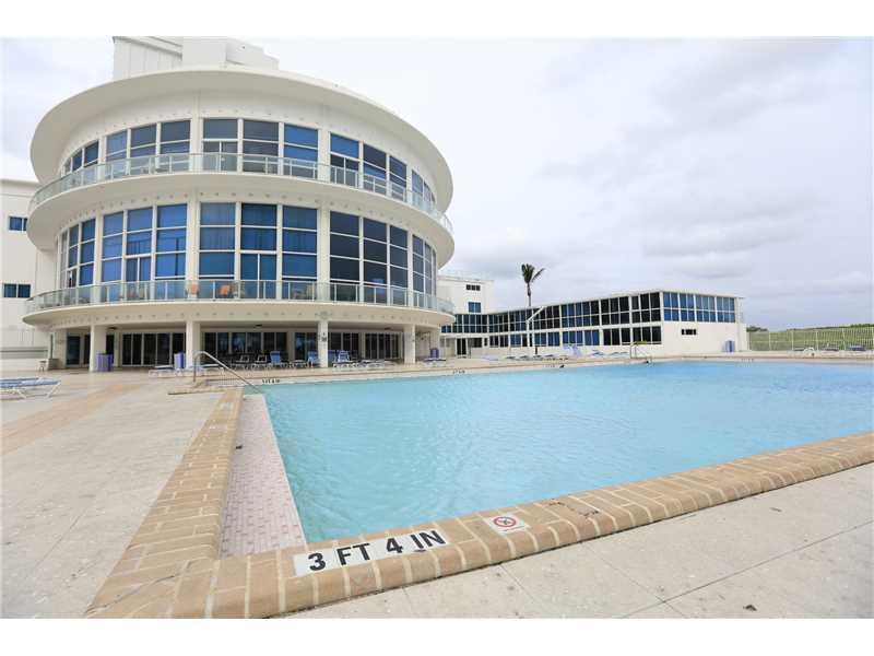 Castle Beach Resort Apartment Miami Beach Eksteriør billede