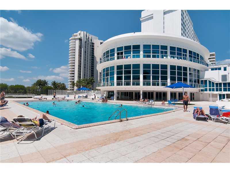 Castle Beach Resort Apartment Miami Beach Eksteriør billede